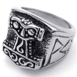 Attractive Design Delicate Colors Superior Quality Titanium Ring